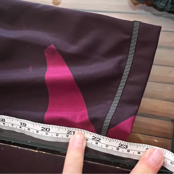 LULULEMON All Sport Crop Leggings Back Spin Stroke Dashing - Picture 10 of 12